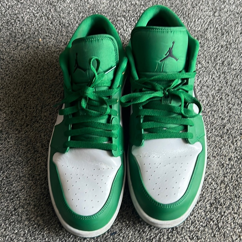 Low top Jordan 1s
